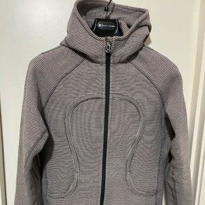 Lululemon Scuba Hoodie 12